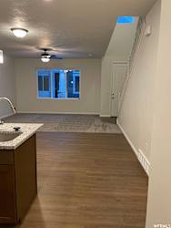 15135 S Reins Wy - Bluffdale, UT