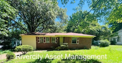 1752 Carlyle Ave - Memphis, TN