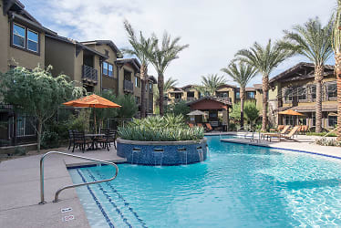 One North Scottsdale Apartments - Scottsdale, AZ