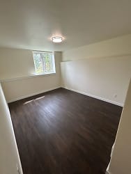 131 Clothier Ln unit B - undefined, undefined