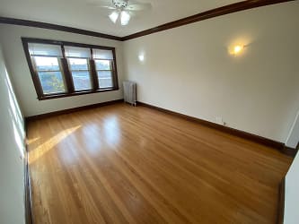 5230 N Rockwell St unit 5240-1 - Chicago, IL