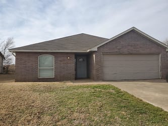 918 Valley View Rd - Enid, OK