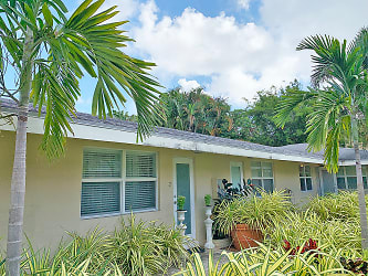 824 NE 17th Terrace unit 4 - Fort Lauderdale, FL