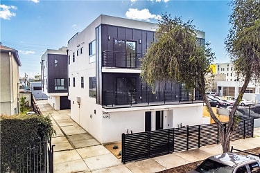 6222 Banner Ave - Los Angeles, CA