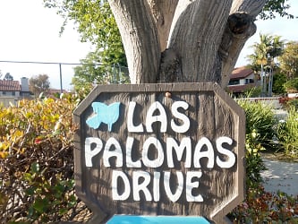 404 Las Palomas Dr - Port Hueneme, CA