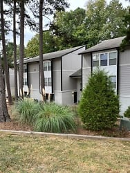 Lynnwood Park Apartments - Raleigh, NC
