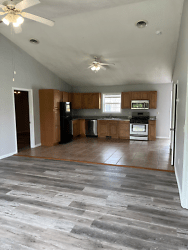 107 Ellistown Rd unit A6 - undefined, undefined