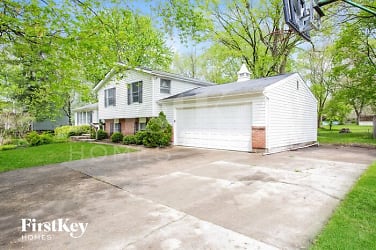 9141 Budd Run Dr - Indianapolis, IN