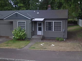 13040 SW Grant Ave - Tigard, OR