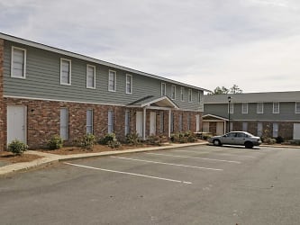 Cobble Hill Apartments - Macon, GA