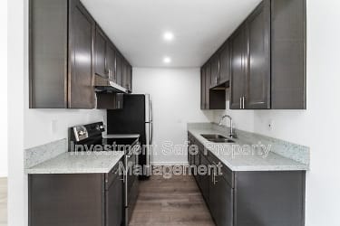 921 N. Ave., Unit 4 - undefined, undefined