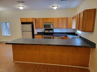 52 Third Street unit 2 - Waterford, NY