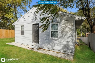 11329 E 13th St - Independence, MO