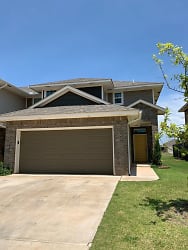 763 SW 14th St - Moore, OK