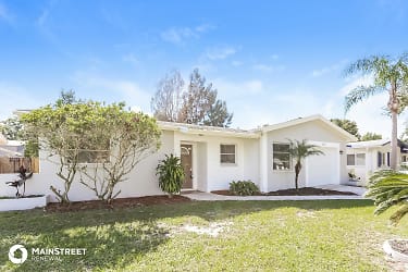 6698 297Th Ave N - Clearwater, FL