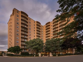 Gamma North Quincy Apartments - Quincy, MA
