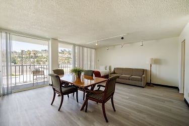 Vivo Flex Torrance Apartments - Torrance, CA