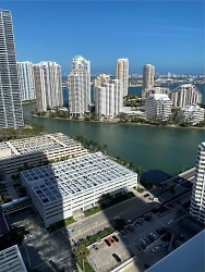 950 Brickell Bay Dr #3208 - Miami, FL