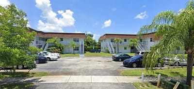 3169 Auburn Blvd #102 - Fort Lauderdale, FL