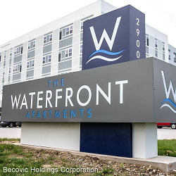 WaterFront Apartments - Moline, IL