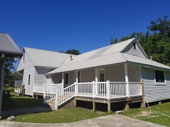 14709 Frenchtown Rd - Central, LA