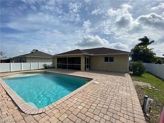 2136 NW 22nd Pl - Cape Coral, FL