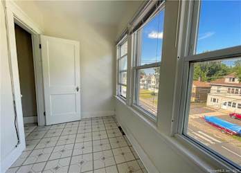 286 N Main St #2 - Ansonia, CT
