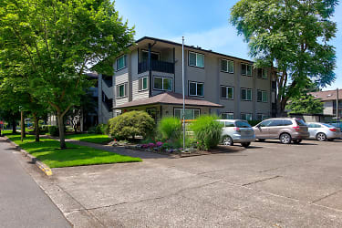 Broadway Center Apartments - Eugene, OR