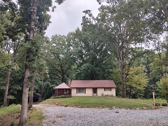 1684 Rockford Creek Rd - Clarkesville, GA