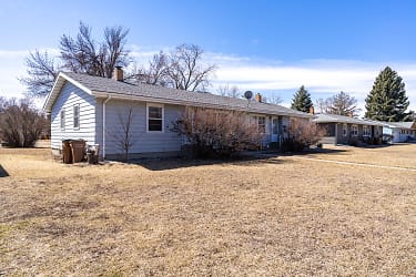 1207 20th St NW - East Grand Forks, MN