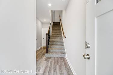 38th And Thompson Apartments - Kansas City, KS