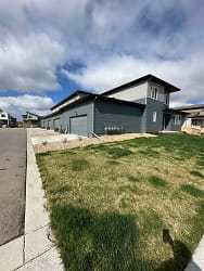 4880 Denys Drive - Timnath, CO