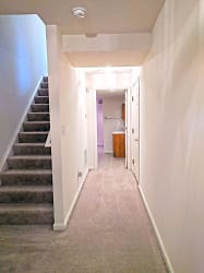 439 Kenneth Square unit 439 - Baltimore, MD