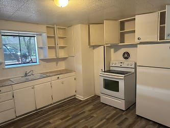 711 13th Ave unit 713 - Greeley, CO