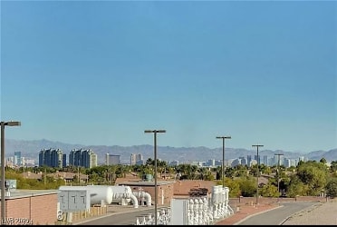 10617 Turquoise Valley Dr - Las Vegas, NV