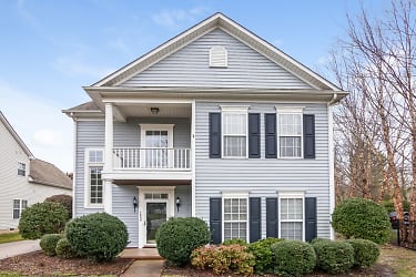 2600 Sunberry Ln NW - Concord, NC
