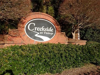 1293 Creekside Pl SE - Smyrna, GA