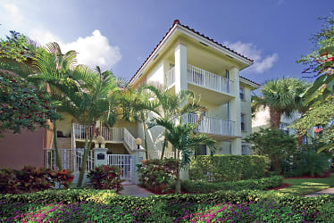 Falls At Marina Bay Apartments - Fort Lauderdale, FL