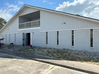 1508 Young St unit 3 - Rockport, TX