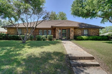 4913 Dory Ct - Fort Worth, TX