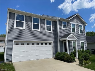 10349 Liberty Cove - Twinsburg, OH