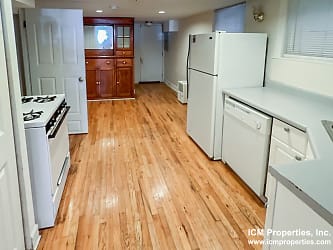 3309 N Southport Ave unit 3309-G - Chicago, IL