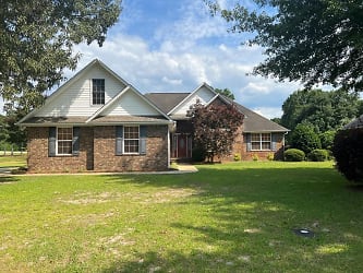 3275 Royal Colwood Ct - Sumter, SC