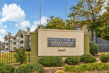 Chenal Commons Apartments - Little Rock, AR