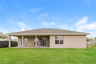 1918 NW 22nd Ave - Cape Coral, FL