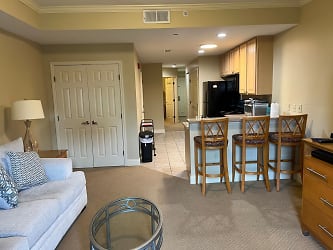 215 W College Ave unit 311 - Tallahassee, FL