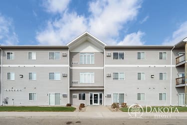 Dakota Estates Apartments - Aberdeen, SD