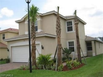 10414 Spruce Pine Ct - Fort Myers, FL
