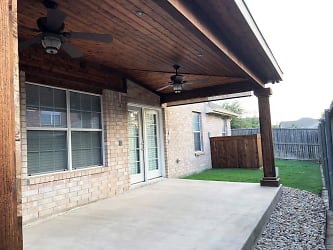 5941 Stone Mountain Rd - The Colony, TX
