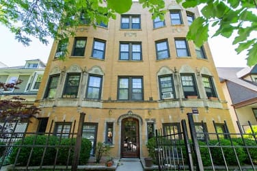 4328 N Hermitage Ave - Chicago, IL